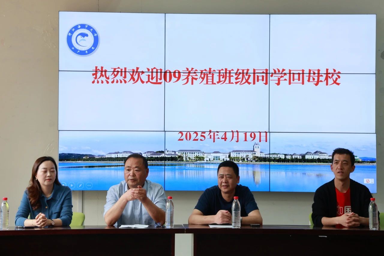 4cd2c25cf4057b5fae8ed6fe0ae1c751.jpg 4cd2c25cf4057b5fae8ed6fe0ae1c751.jpg