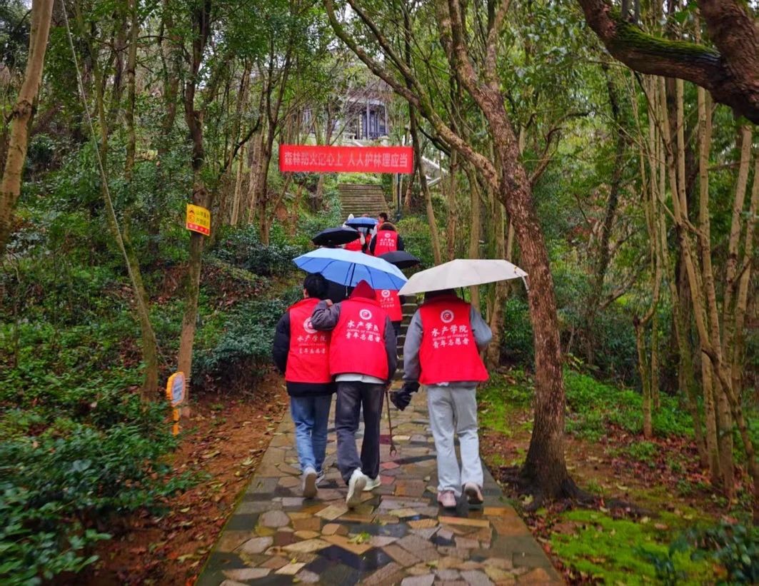 f756647ef43a65c481004ac13b94dda3.jpg f756647ef43a65c481004ac13b94dda3.jpg