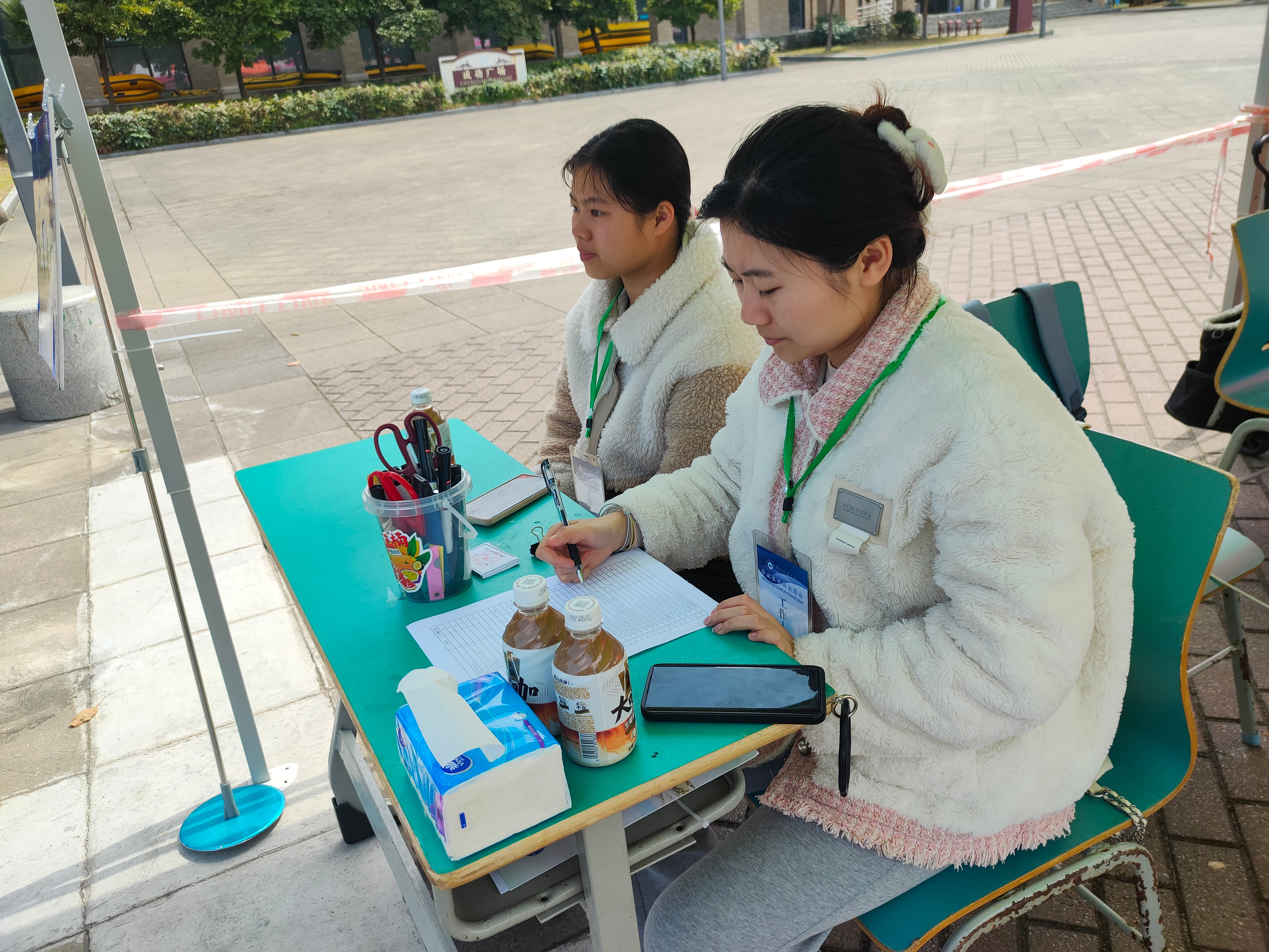 2e46115e23feeefd9deced4c75bc28e.jpg 2e46115e23feeefd9deced4c75bc28e.jpg