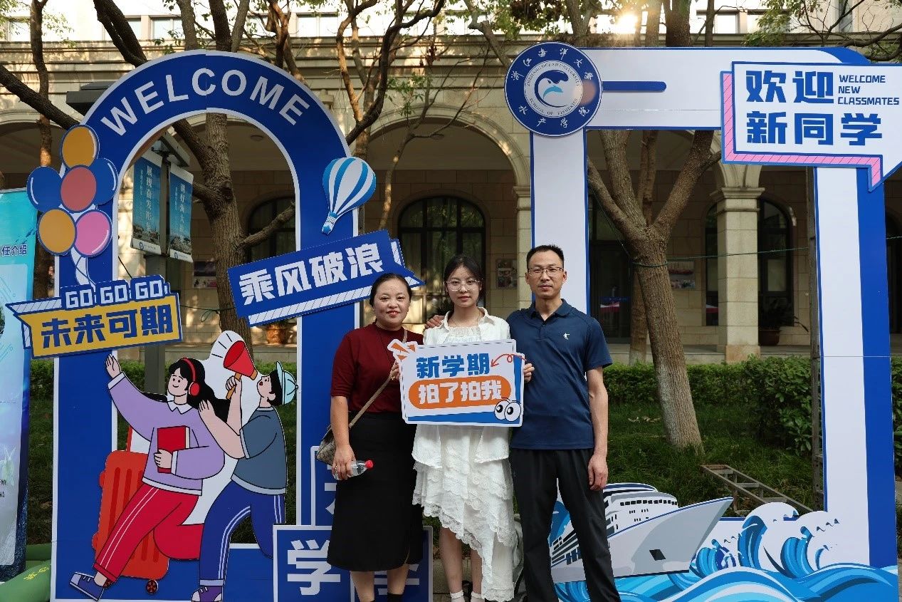 2d60e5008d240adbb1c50c78c957b6dd.jpg 2d60e5008d240adbb1c50c78c957b6dd.jpg