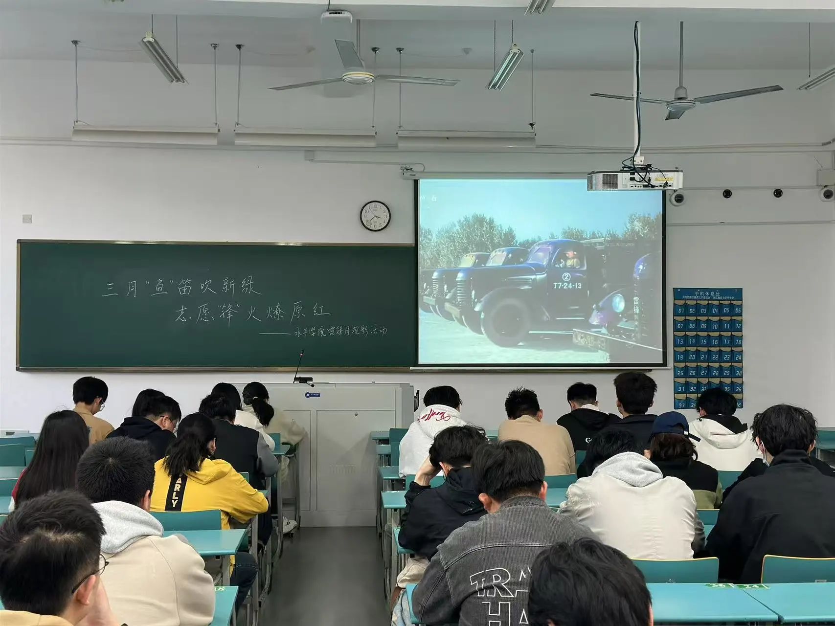 b2c5b41555c4d77e71804a5827ad248a.jpg b2c5b41555c4d77e71804a5827ad248a.jpg