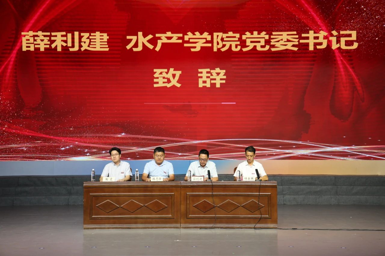 20eb7e84de9a759fa7d157467a46d216.jpg 20eb7e84de9a759fa7d157467a46d216.jpg