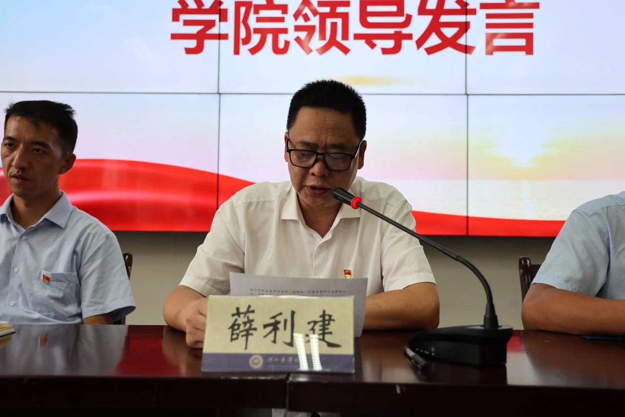 f8ce27a67c56566fc9670233c747b4ad.jpg f8ce27a67c56566fc9670233c747b4ad.jpg