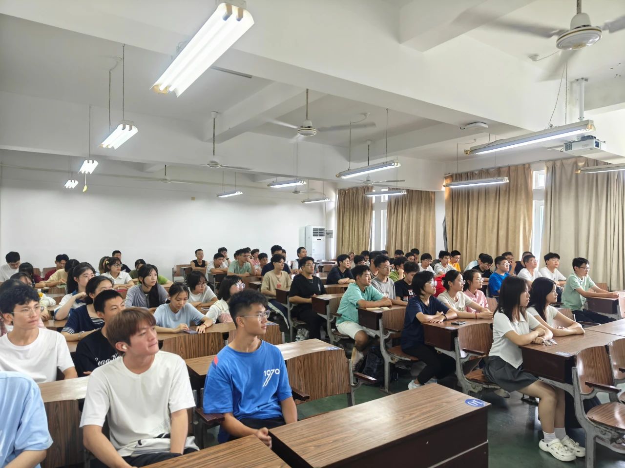 bf6b273996468ada8064b6df7e7d3e63.jpg bf6b273996468ada8064b6df7e7d3e63.jpg