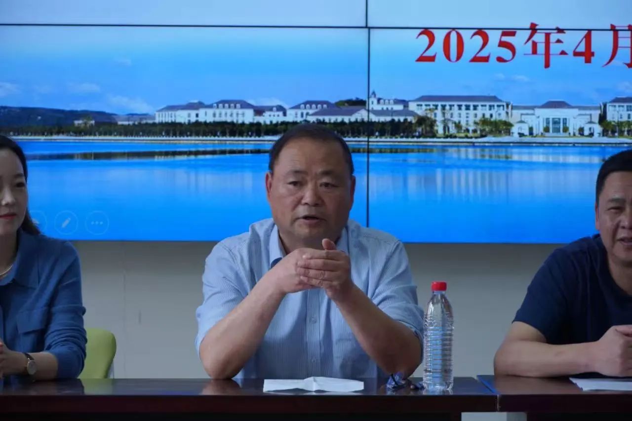 48818772be342545a6e2b8dd468cf5bb.jpg 48818772be342545a6e2b8dd468cf5bb.jpg